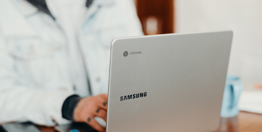 how to check your email on school chromebook
